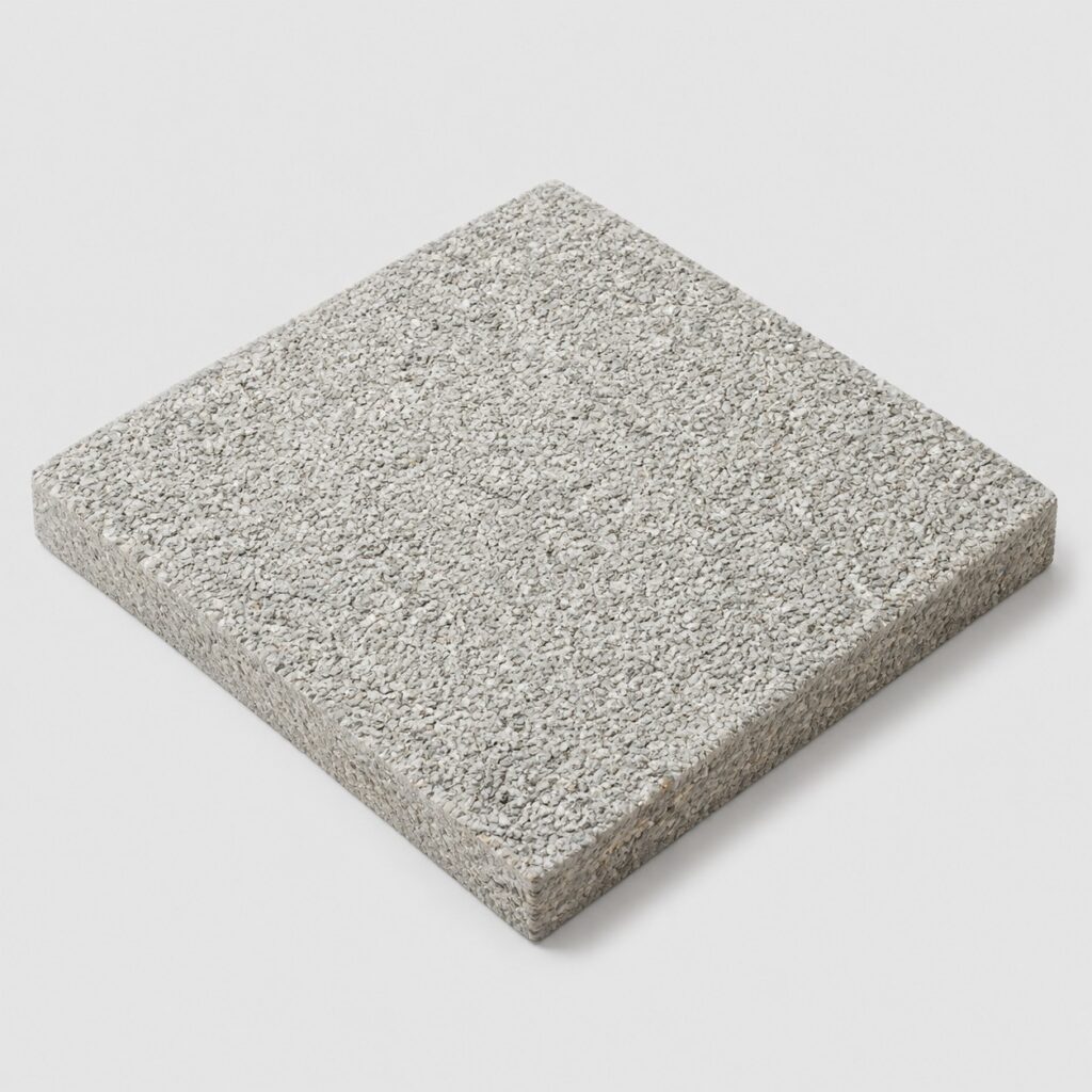 Dalle gravillonnée carrée 40x40 gris clair sur fond neutre